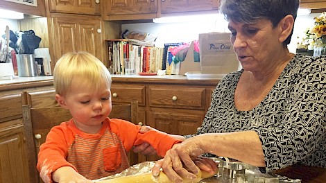 Patsy making cookies for Santa with Amanda’s son, Charlie Jack in 2015.