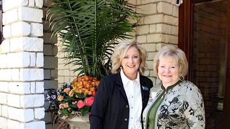 Sherry Young and Joan Carter