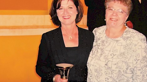 In 2008, Robin traveled to Washington, DC, with her mother, Georgia Hubnik, to be honored as Arkansas Principal of the Year.